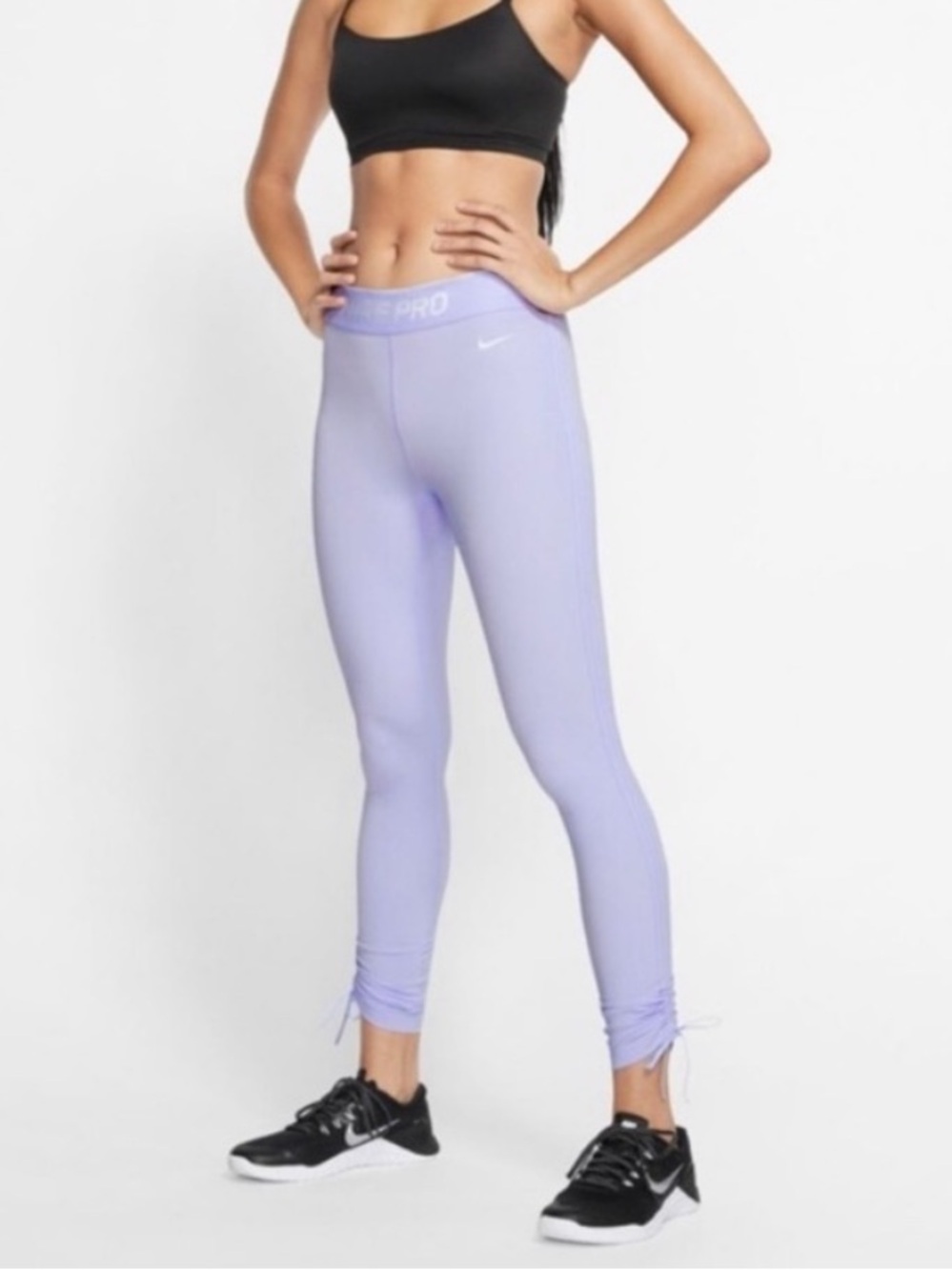 Women’s Nike Pro Lilac Leggings, size small